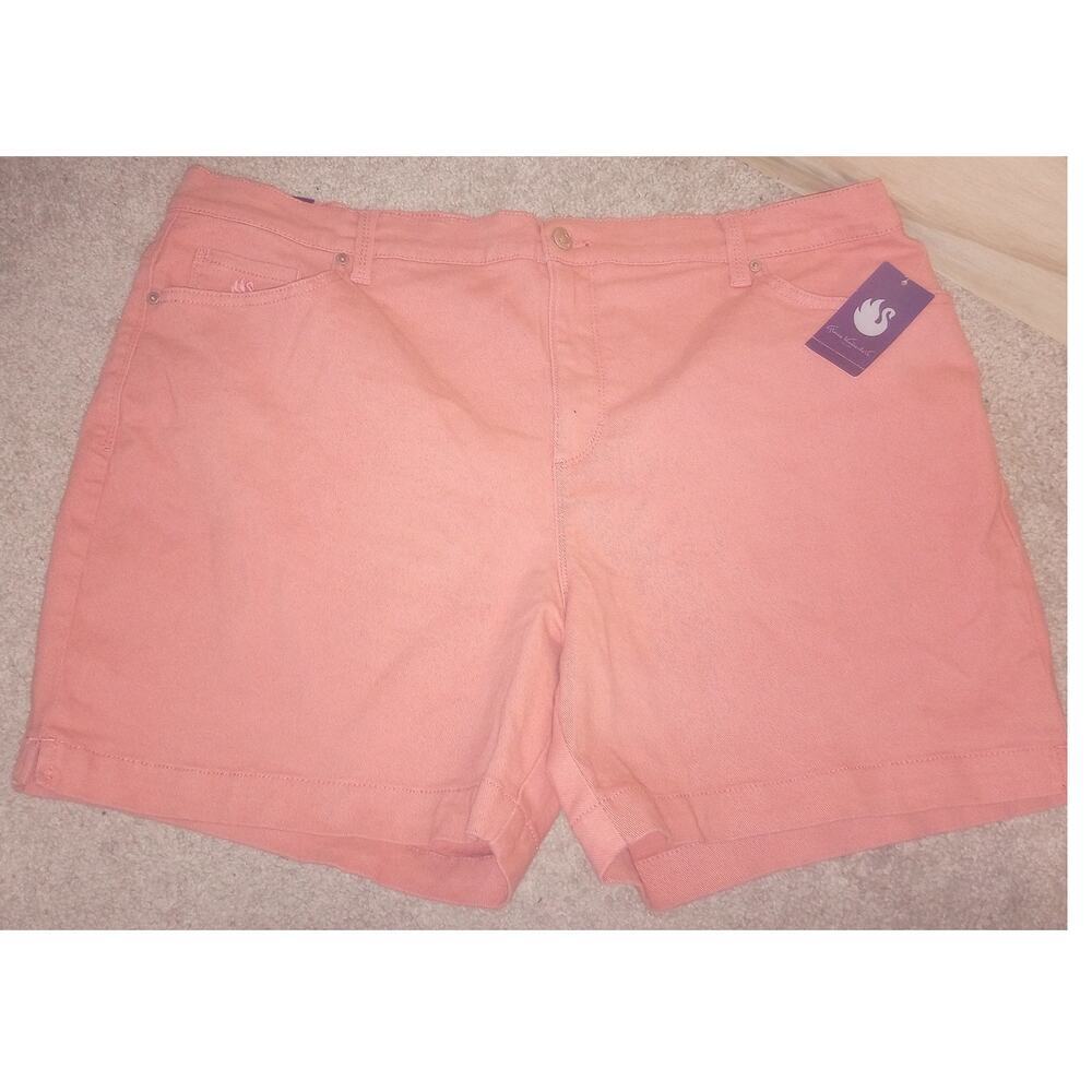 Women's Gloria Vanderbilt‎ Shorts Plus NWT 18 Amanda Coral/Peach Color